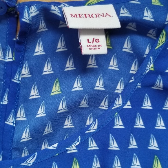 Flowy Top - Picture 2 of 2